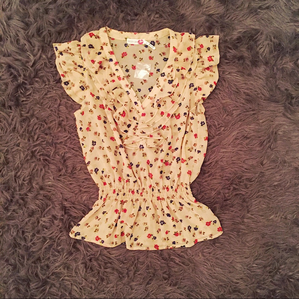 Floral Print Short Sleeve Blouse